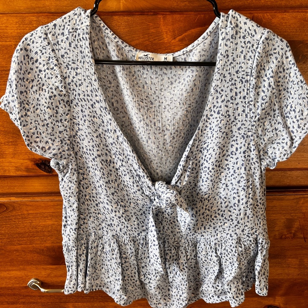 Light blue small cheetah print blouse